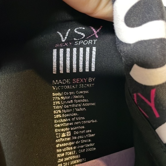 Victorias Secret VSX Size XS Black Pink Zip Up Athletic Mesh Inset Sweatshirt - Picture 3 of 15